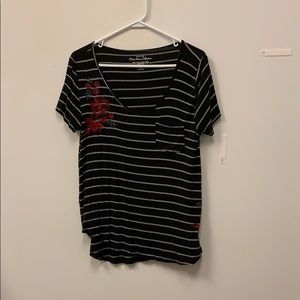 Hollister floral tee shirt